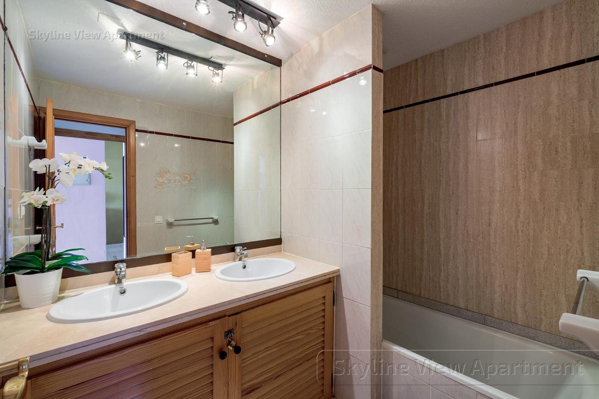 Skyline View Apartment - Free Private Parking Including & Guest Bonus Costa Adeje  Ngoại thất bức ảnh